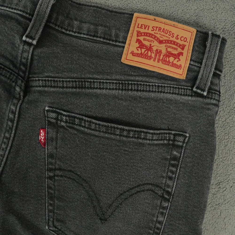Levi's High Waisted Mom Jean Womens 30 (30x27) Charcoal Black Tapered Leg Cotton